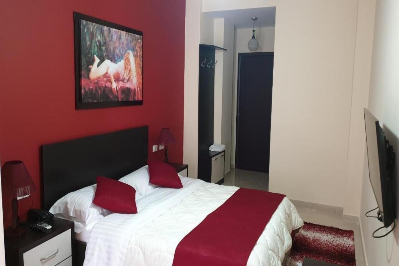 Haris Hotel Vlorë Eksteriør bilde