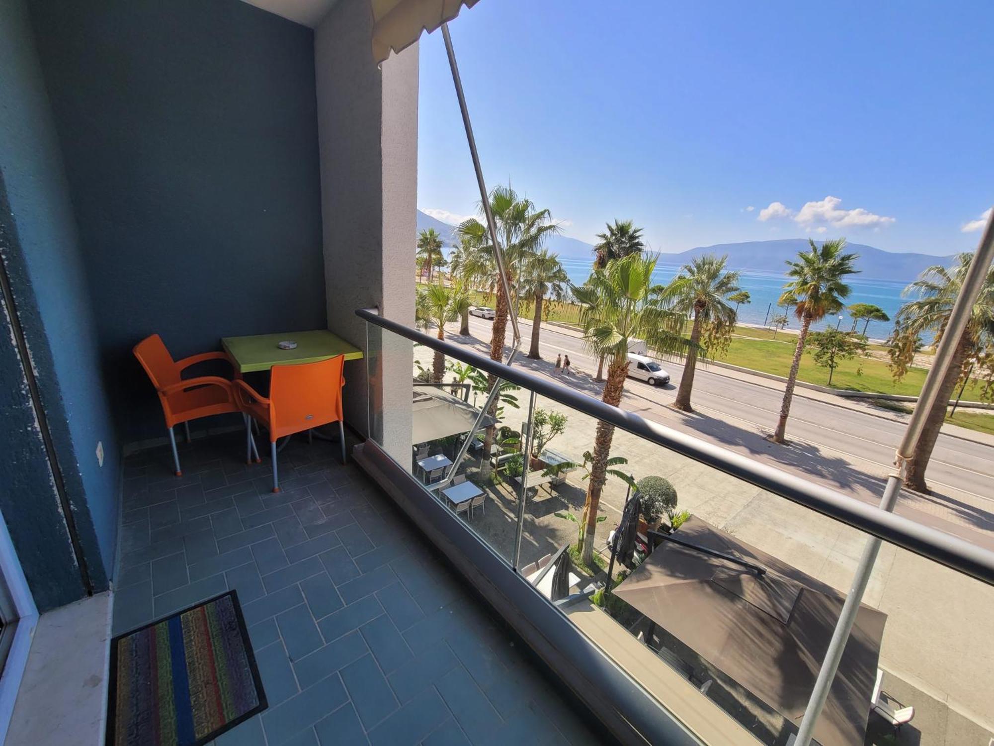 Haris Hotel Vlorë Eksteriør bilde