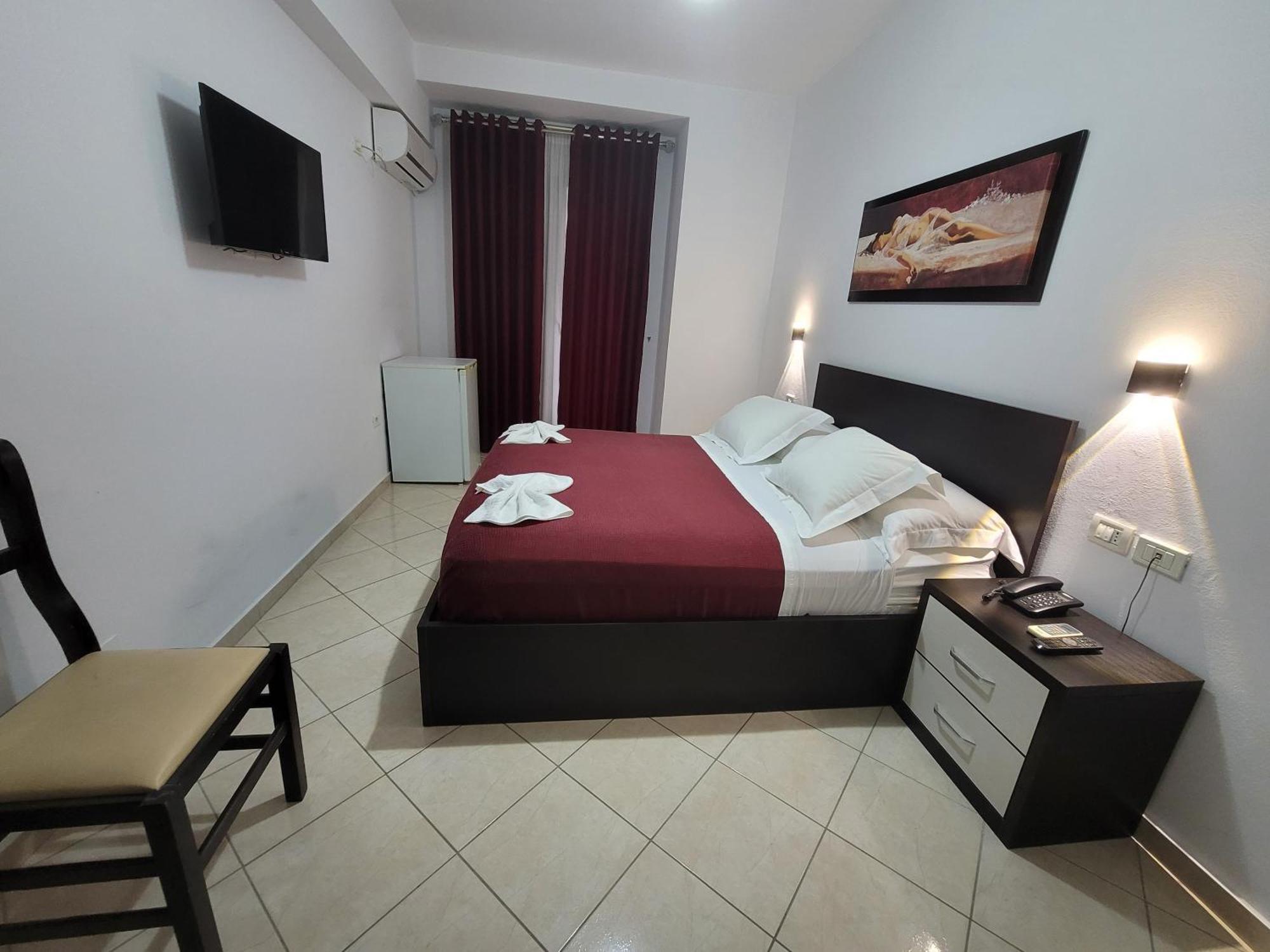 Haris Hotel Vlorë Eksteriør bilde