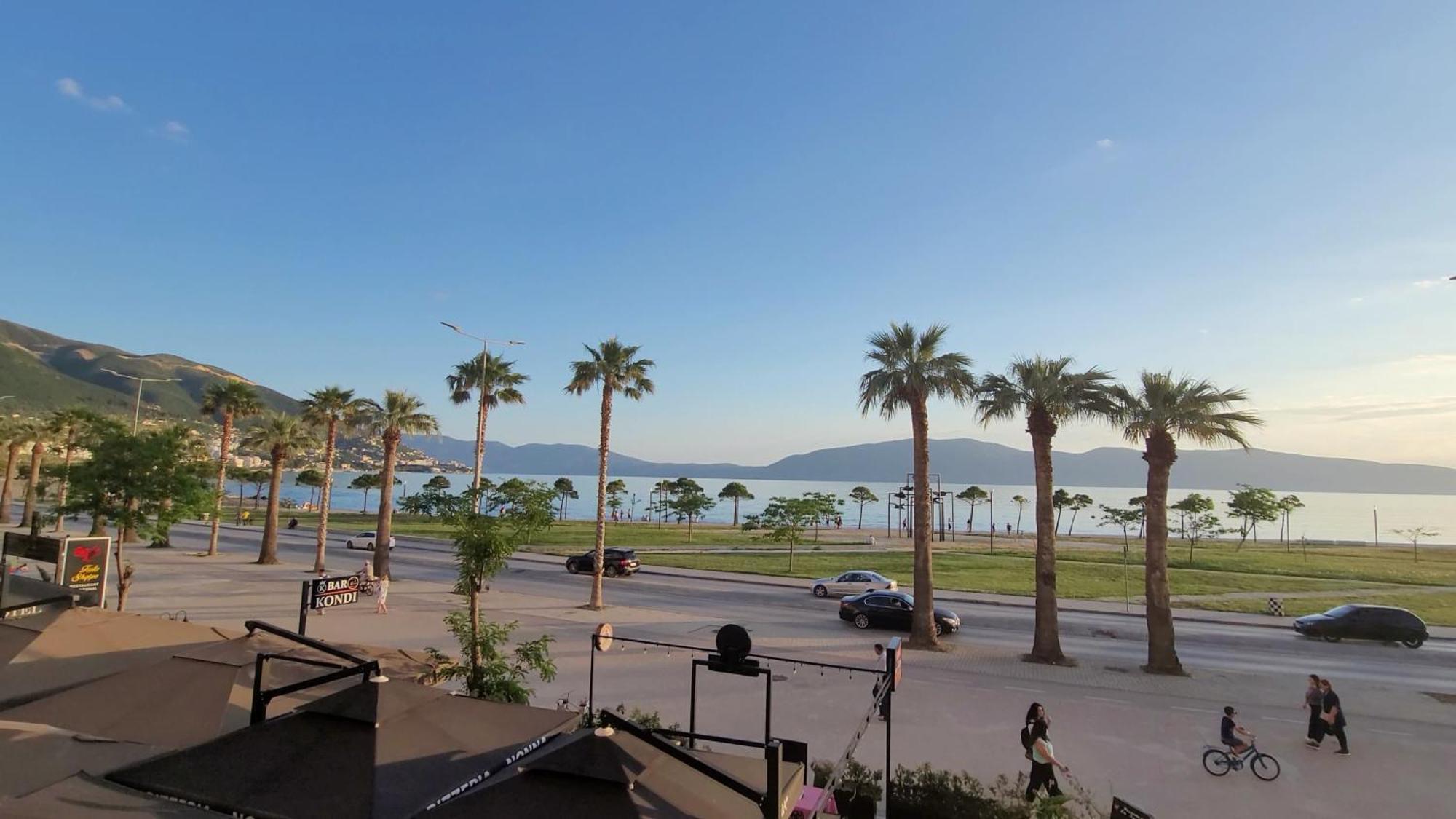 Haris Hotel Vlorë Eksteriør bilde