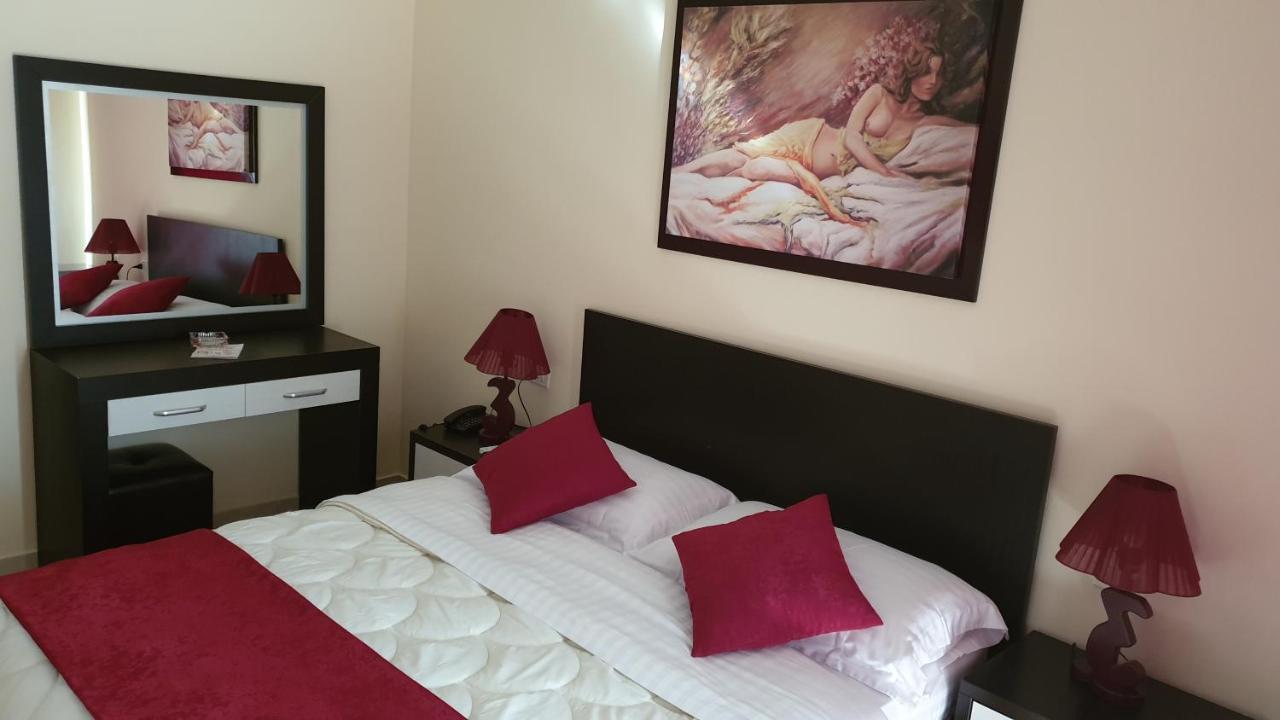 Haris Hotel Vlorë Eksteriør bilde